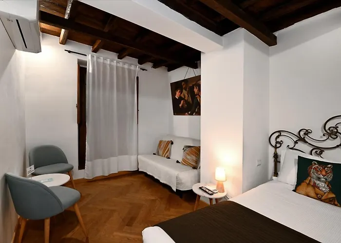 Vicolo 22